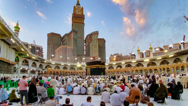 Perbedaan Haji dan Umroh Sesuai Hukum Islam