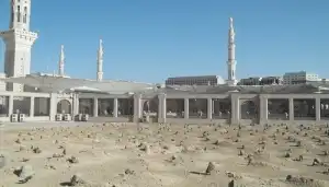 Keistimewaan Kuburan Baqi’ di Madinah