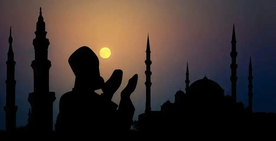 Bacaan Niat Sholat Nisfu Syaban Bahasa Arab, Latin dan Artinya