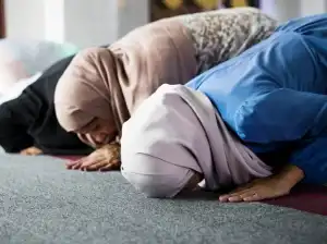 Niat Sholat 5 Waktu