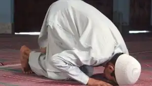 Tata Cara Shalat Tahiyatul Masjid