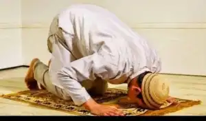 Tata Cara Sholat Tarawih di Rumah
