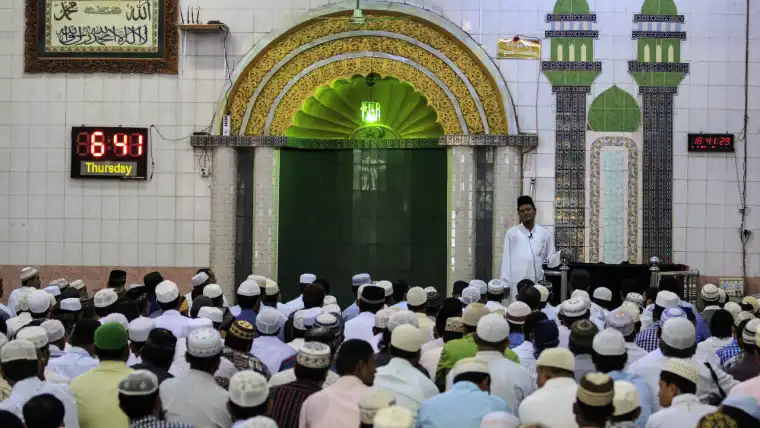 Shalat Tarawih Hukumnya Sunnah Muakkad Artinya