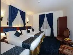 Fasilitas Hotel Pinwood Madinah