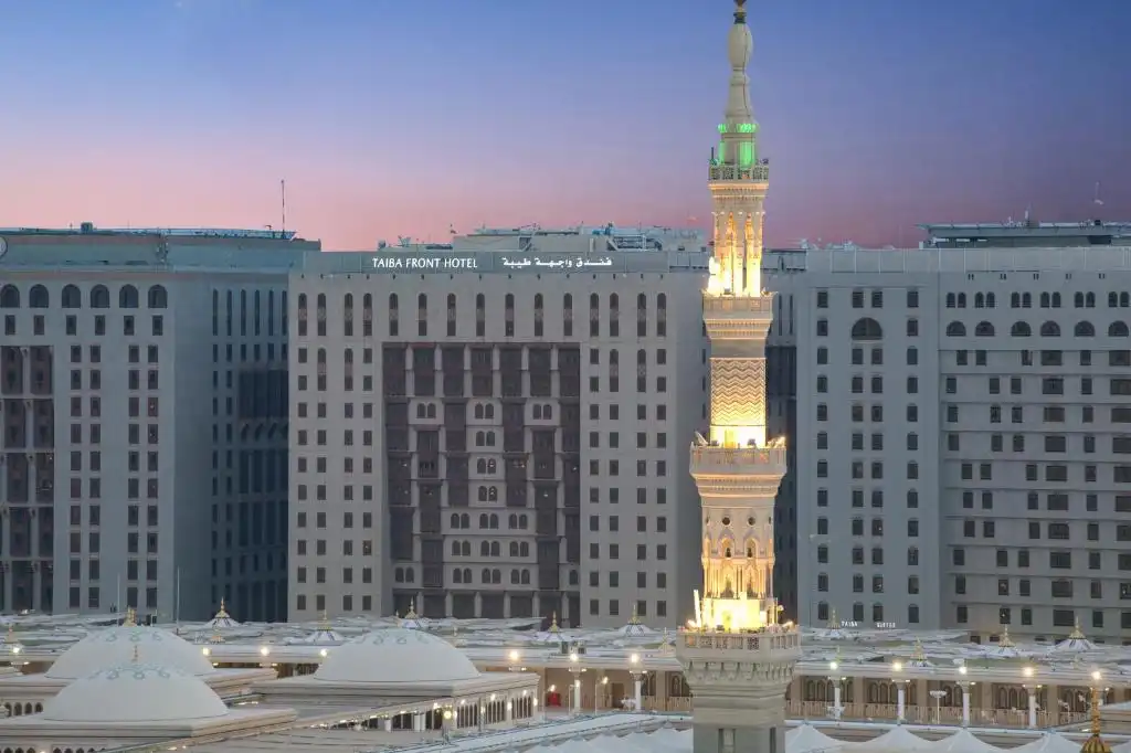 Hotel Taibah Front Madinah Dekat ke Masjid Nabawi Medina Berbintang Reviews Beserta Lokasinya 2023