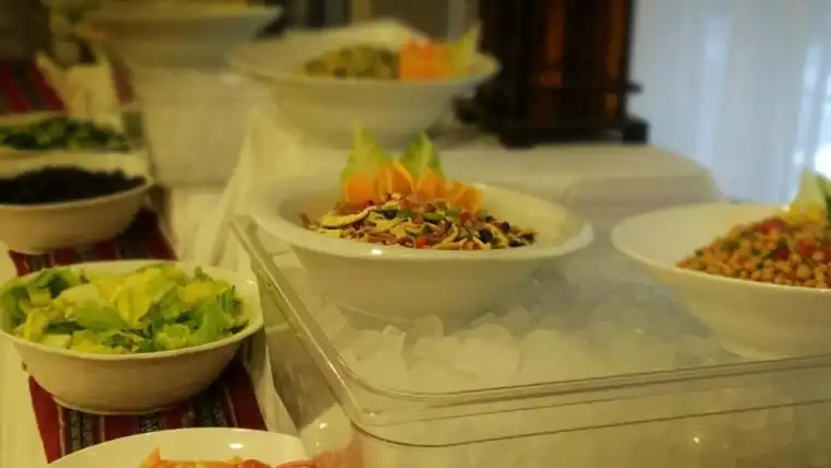 Restaurant Nozol Royal Inn Madinah
