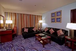 Waktu Check In & Out Hotel Royal Dar Al Eiman (Dorrar) Makkah