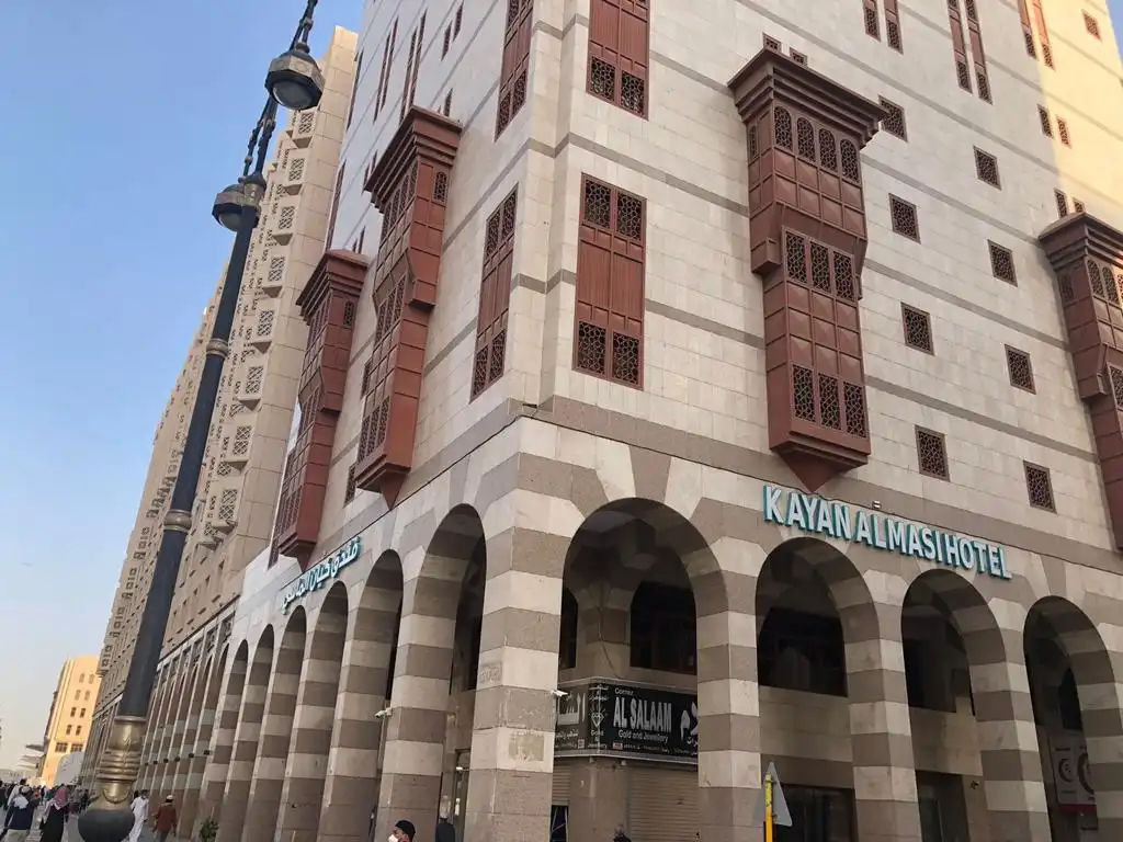 Hotel Kayan Almasi Madinah Arab Saudi Lokasi Sangat Strategis 2023 – 2024