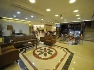 Waktu Check In & Out Hotel Azka Almadinah