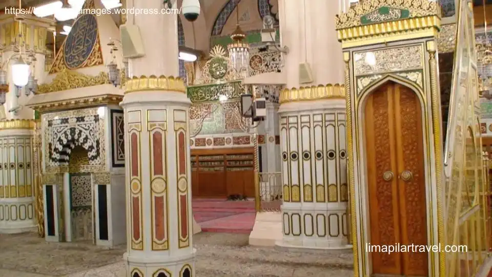 Raudhoh adalah tempat yang menjadi tujuan utama banyak jamaah haji dan umroh karena keistimewaannya.